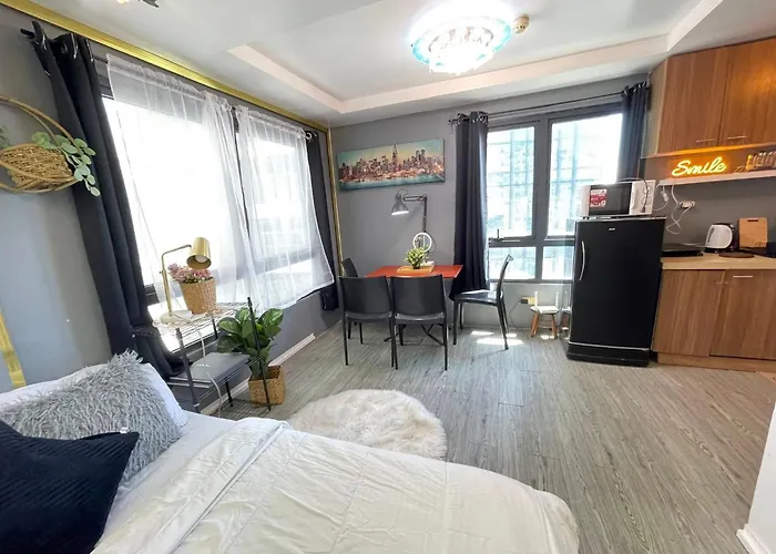 Apartment Stylish Unit In Ortigas Near Podium & Manila