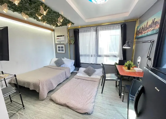 Stylish Unit In Ortigas Near Podium &